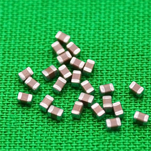 貼片電容缺貨，用坦電容來填補(bǔ)可以嗎？